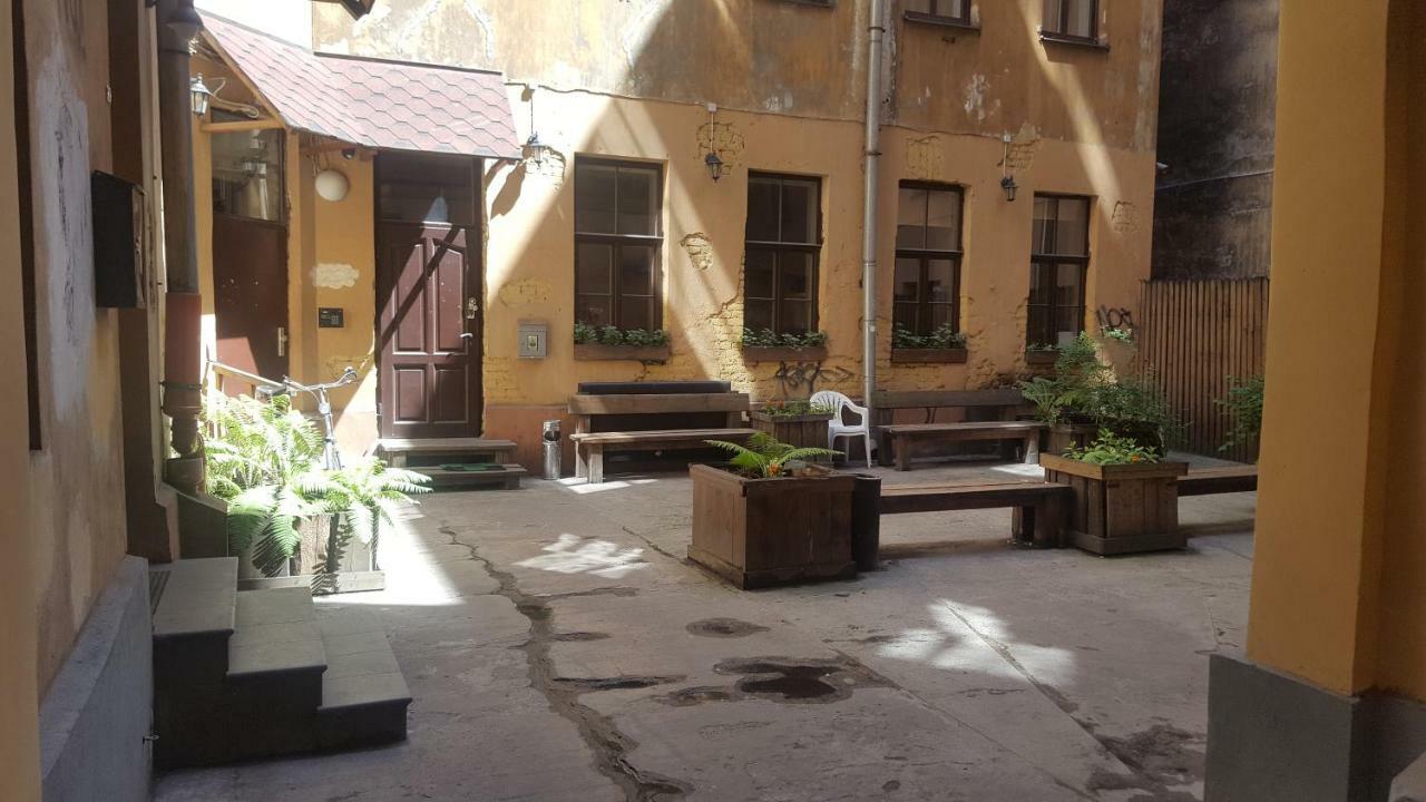 Flat In Front Of Central Station Riga Ngoại thất bức ảnh