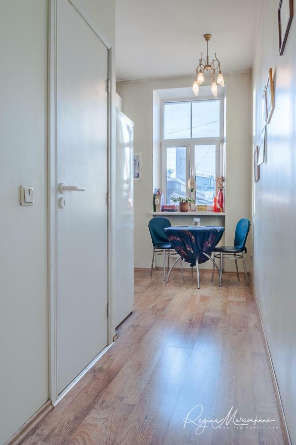 Flat In Front Of Central Station Riga Ngoại thất bức ảnh